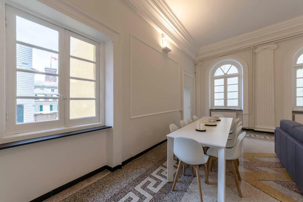 Joivy Elegant Flat For 7, In The Heart Of Genoa Apartment ภายนอก รูปภาพ
