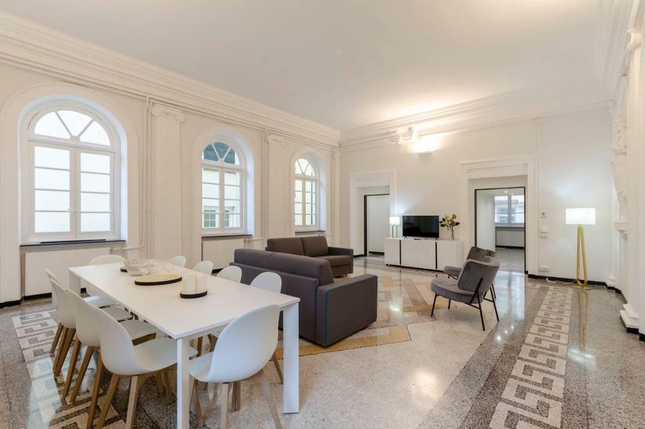 Joivy Elegant Flat For 7, In The Heart Of Genoa Apartment ภายนอก รูปภาพ