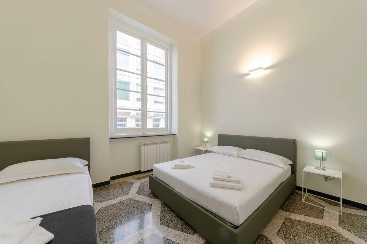 Joivy Elegant Flat For 7, In The Heart Of Genoa Apartment ภายนอก รูปภาพ