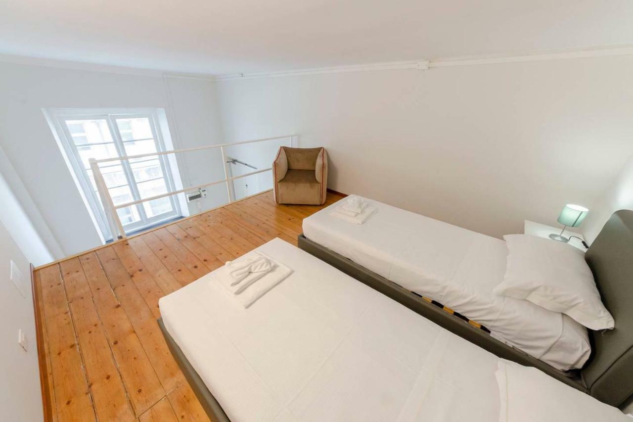 Joivy Elegant Flat For 7, In The Heart Of Genoa Apartment ภายนอก รูปภาพ