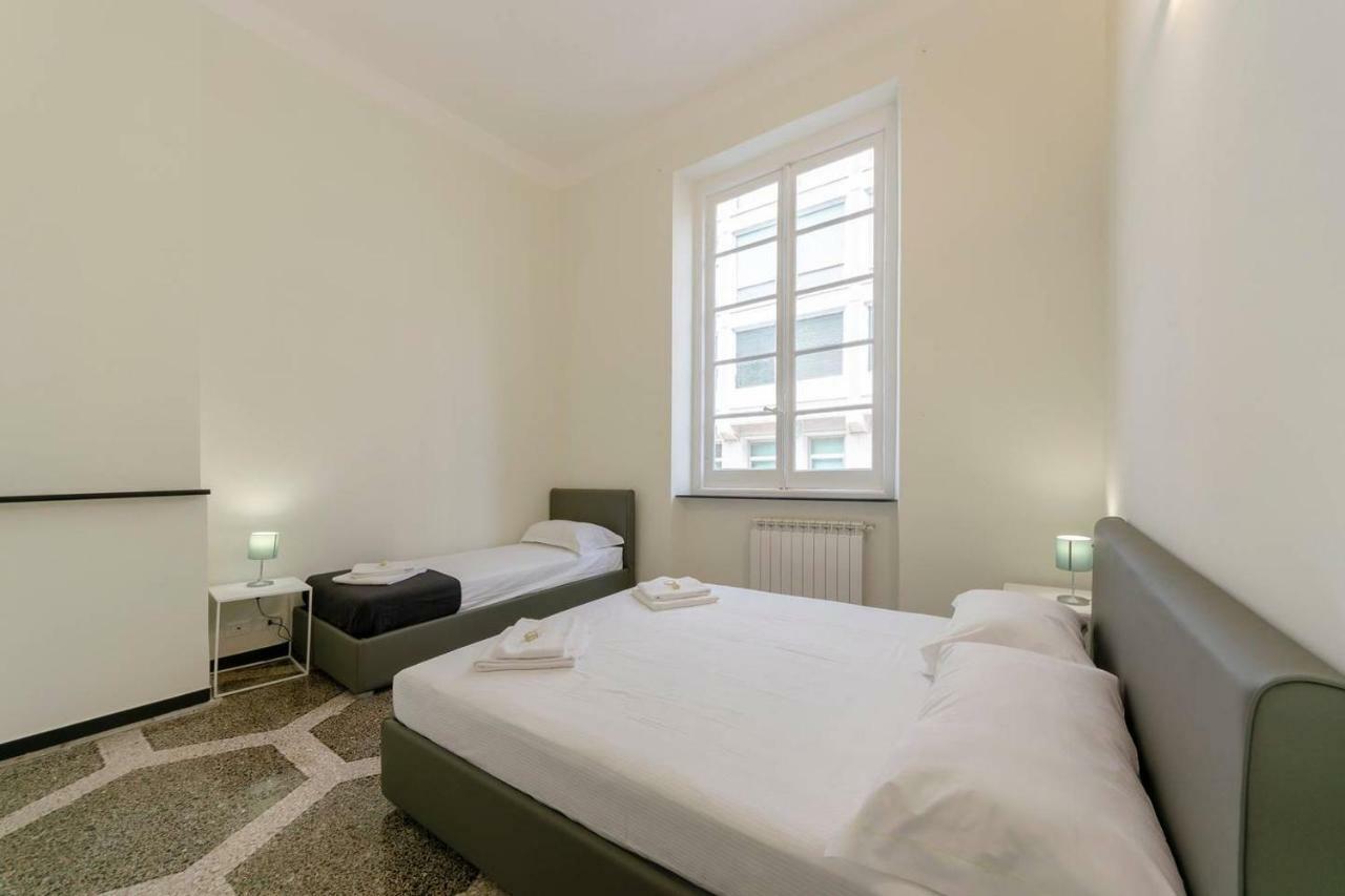 Joivy Elegant Flat For 7, In The Heart Of Genoa Apartment ภายนอก รูปภาพ