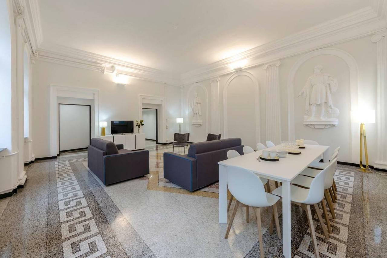 Joivy Elegant Flat For 7, In The Heart Of Genoa Apartment ภายนอก รูปภาพ